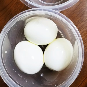 笑える ツルツルッっと簡単ゆで卵の殻むき レシピ 作り方 By ちっちだ クックパッド 簡単おいしいみんなのレシピが356万品