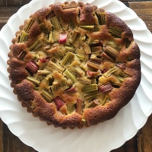 香ばしくて甘酸っぱい ルバーブのタルト レシピ 作り方 By ケチャ ウル クックパッド 簡単おいしいみんなのレシピが353万品