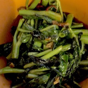 秒殺 空芯菜 あさがお菜 で青菜炒め レシピ 作り方 By いなれい クックパッド 簡単おいしいみんなのレシピが352万品