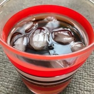 白ワインのコーラ割 レシピ 作り方 By よしかあ クックパッド 簡単おいしいみんなのレシピが360万品
