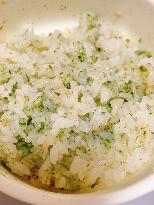 青のりチーズ鰹節おにぎり離乳食幼児食にも レシピ 作り方 By ぽんズちゃん クックパッド 簡単おいしいみんなのレシピが375万品