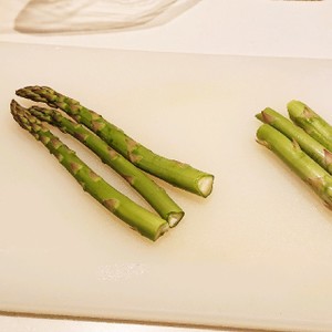 必見 アスパラの折り方 レシピ 作り方 By かざぴー クックパッド 簡単おいしいみんなのレシピが352万品
