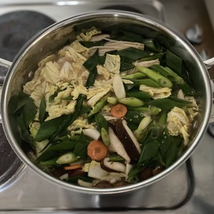 絶品 まつや とり野菜みそ風 鍋 レシピ 作り方 By Coto Sawa クックパッド 簡単おいしいみんなのレシピが366万品