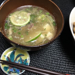 暑い夏にピッタリ すだちdeさっぱり冷汁 レシピ 作り方 By Yamabu365 クックパッド 簡単おいしいみんなのレシピが366万品
