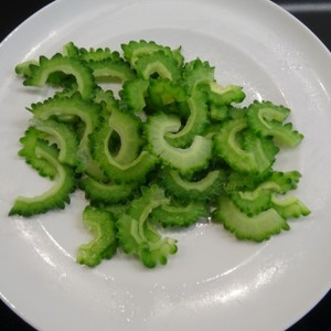 苦味無し ゴーヤの下処理 レシピ 作り方 By まこりんとペン子 クックパッド 簡単おいしいみんなのレシピが353万品