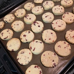 ホワイトチョコレートチェリークランベリークッキーのレシピ