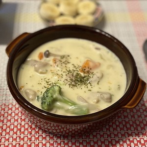 市販のルーで絶品 クリームシチュー レシピ 作り方 By ベルグラス クックパッド 簡単おいしいみんなのレシピが352万品