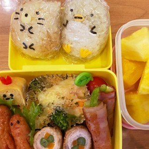 すみっコぐらしのキャラ弁 ねこ レシピ 作り方 By Meiyuina クックパッド 簡単おいしいみんなのレシピが352万品