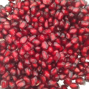 ざくろの簡単で楽しい食べ方 剥き方 レシピ 作り方 By Heimao46 クックパッド 簡単おいしいみんなのレシピが358万品