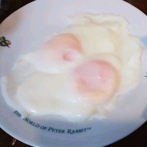 黄身が固い目玉焼き レシピ 作り方 By フルグラ炒飯星人 クックパッド 簡単おいしいみんなのレシピが359万品