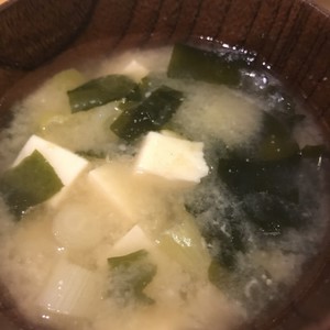 鯵のアラの味噌汁 レシピ 作り方 By Kensan クックパッド 簡単おいしいみんなのレシピが361万品