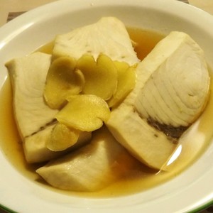 ふわふわ めかじきの煮付け レシピ 作り方 By あーこパパ クックパッド 簡単おいしいみんなのレシピが356万品
