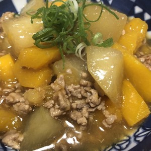 冬瓜とかぼちゃのとろ旨煮 レシピ 作り方 By 聖 ジャムおじさん クックパッド 簡単おいしいみんなのレシピが358万品