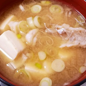 たら汁 絶品お味噌汁 富山朝日名物の再現 レシピ 作り方 By あんどろいど クックパッド 簡単おいしいみんなのレシピが364万品