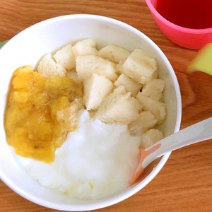 離乳食中期 後期 食パンのヨーグルト和え レシピ 作り方 By Nenechan クックパッド 簡単おいしいみんなのレシピが360万品