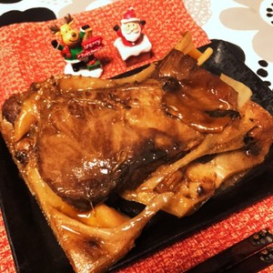 基本の魚の煮付け まぐろカマ レシピ 作り方 By Yanykana クックパッド 簡単おいしいみんなのレシピが352万品