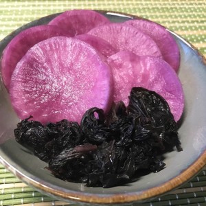 梅干し 赤紫蘇の処理 保存方法 レシピ 作り方 By ききはは クックパッド 簡単おいしいみんなのレシピが351万品