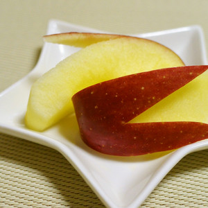 りんごの切り方 レシピ 作り方 By クックパッド料理動画 クックパッド 簡単おいしいみんなのレシピが357万品