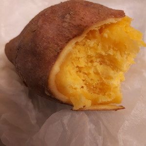 レンジで簡単 密芋 安納芋 焼き芋 レシピ 作り方 By エミーナ クックパッド 簡単おいしいみんなのレシピが360万品