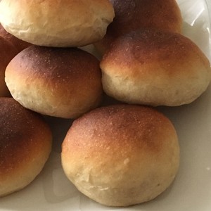 バナナがいっぱい ふかふかのまるパン レシピ 作り方 By みわたろう クックパッド 簡単おいしいみんなのレシピが350万品