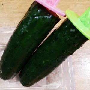 お祭りで見るきゅうりの１本漬け レシピ 作り方 By おしす クックパッド 簡単おいしいみんなのレシピが353万品