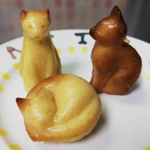 Hmで簡単ベビーカステラ 猫型人形焼 のつくれぽ クックパッド 簡単おいしいみんなのレシピが371万品