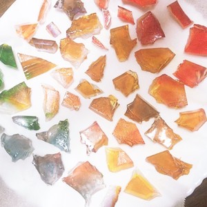 宝石みたいなお菓子 簡単 琥珀糖 レシピ 作り方 By Tatuki07 クックパッド 簡単おいしいみんなのレシピが357万品