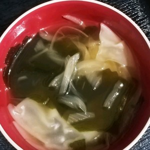 わかめのコンソメ風味スープ レシピ 作り方 By かけまま クックパッド 簡単おいしいみんなのレシピが359万品