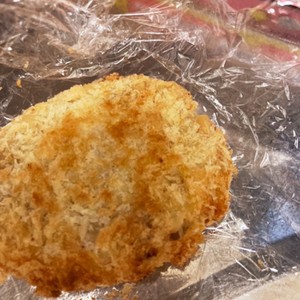 余ったコロッケは冷凍 サクサク解凍 レシピ 作り方 By あんまりこ クックパッド 簡単おいしいみんなのレシピが354万品