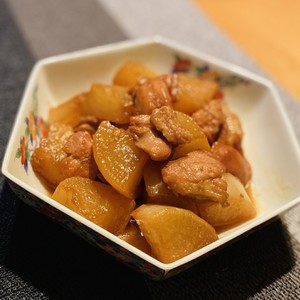鶏肉と冷凍大根で時短な煮物 レシピ 作り方 By Nekoland クックパッド 簡単おいしいみんなのレシピが355万品
