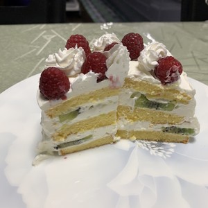 スポンジケーキに ケーキシロップ レシピ 作り方 By Harushot クックパッド 簡単おいしいみんなのレシピが350万品