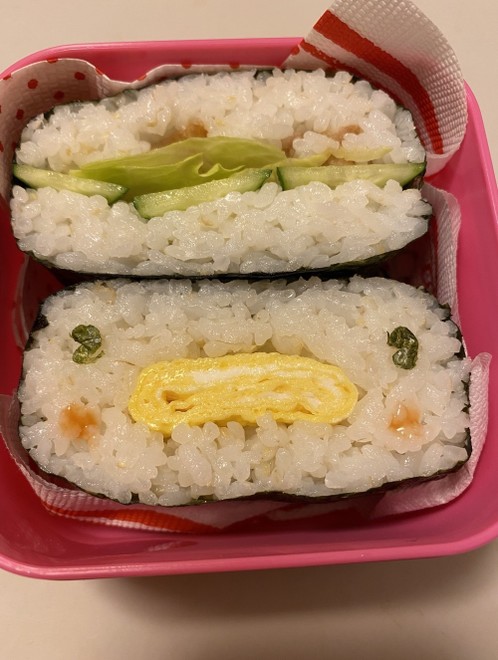 簡単可愛い 卵焼きのあひるデコおにぎらず レシピ 作り方 By Ayakoooooo クックパッド 簡単おいしいみんなのレシピが375万品