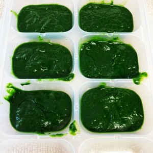 離乳食初期 ブレンダーでほうれん草 レシピ 作り方 By Cookみほmama クックパッド 簡単おいしいみんなのレシピが360万品