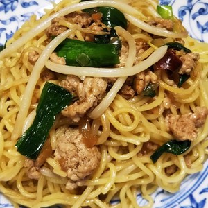 名古屋名物 台湾ラーメン風焼きそば レシピ 作り方 By 真奈姫 クックパッド 簡単おいしいみんなのレシピが359万品