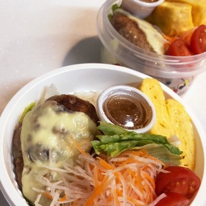 びっくりドンキー風ハンバーグ レシピ 作り方 By こりまんまおいしー クックパッド 簡単おいしいみんなのレシピが352万品