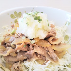 ポン酢でさっぱりとおろし豚丼 レシピ 作り方 By みっくんわーるど クックパッド 簡単おいしいみんなのレシピが357万品