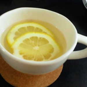 カフェインが気になる妊婦さんに レモン水 レシピ 作り方 By よしかおり クックパッド 簡単おいしいみんなのレシピが350万品