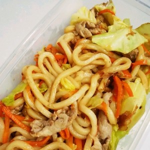 弁当ok 冷めてもくっつかない焼うどん レシピ 作り方 By 料理下手ぴ クックパッド