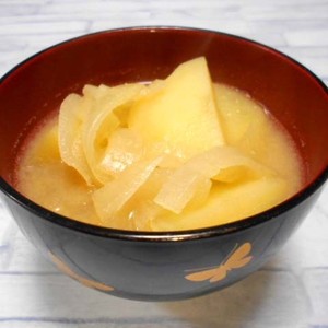 じゃがバターの お味噌汁 レシピ 作り方 By もへほっぺ クックパッド 簡単おいしいみんなのレシピが360万品