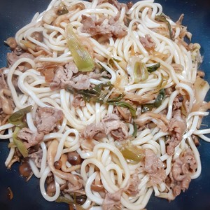 すき焼き風うどん レシピ 作り方 By 麻 クックパッド 簡単おいしいみんなのレシピが354万品