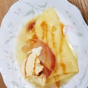 りんごのクレープシュゼット レシピ 作り方 By かずのこ杏子 クックパッド 簡単おいしいみんなのレシピが354万品