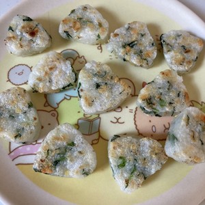 大量 離乳食 手づかみ焼きおにぎり 元祖 レシピ 作り方 By ぺぎい クックパッド 簡単おいしいみんなのレシピが354万品
