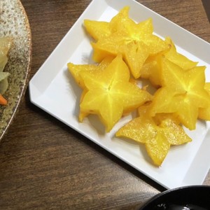沖縄 スターフルーツの食べ方 レシピ 作り方 By めぐみの郷 クックパッド 簡単おいしいみんなのレシピが364万品