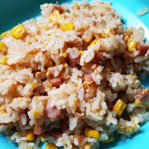 子供も喜ぶ コーンとウインナーチャーハン レシピ 作り方 By Sakuraままちん クックパッド 簡単おいしいみんなのレシピが353万品