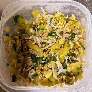 カリフラワーの葉っぱのふりかけ レシピ 作り方 By Pitachan1 クックパッド 簡単おいしいみんなのレシピが361万品