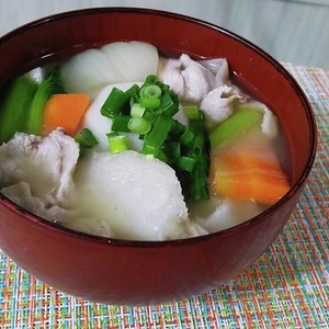 里芋と豚肉の具だくさんのお味噌汁 レシピ 作り方 By さとこぱんたーに クックパッド 簡単おいしいみんなのレシピが360万品