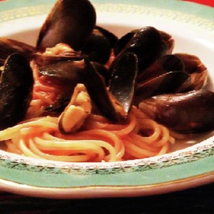 ムール貝のトマトパスタ レシピ 作り方 By 毎日笑顔になる料理 クックパッド 簡単おいしいみんなのレシピが359万品