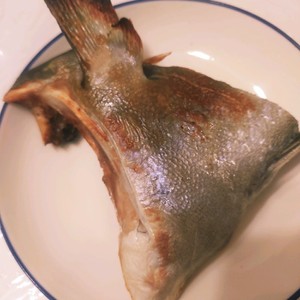 かんぱちカマの塩焼き レシピ 作り方 By チョコ メル クックパッド 簡単おいしいみんなのレシピが356万品