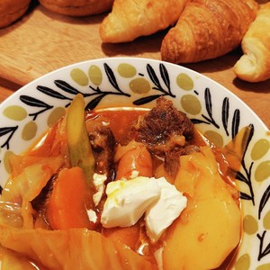 ビーツなし ボルシチ風煮込みスープ レシピ 作り方 By ゆんdustbox クックパッド 簡単おいしいみんなのレシピが353万品