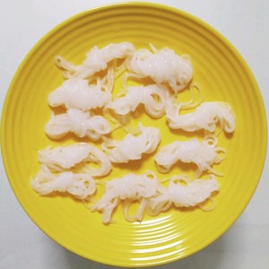 簡単 しらたきの結び方 レシピ 作り方 By たまごときゅうり クックパッド 簡単おいしいみんなのレシピが355万品